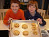 cookies-kids.jpg (45486 bytes)